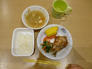 給食