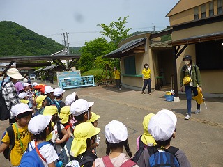 遠足でちるみゅ―に入った園児